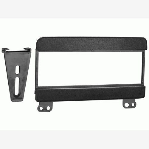 Metra DIN Radio Fitting Kit for Ford Mustang | 99-5803