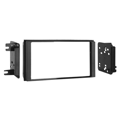 Metra Double-DIN Radio Fitting Kit for Subaru Models | 95-8902