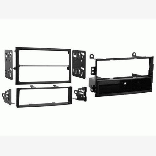 Metra DIN and Double-DIN Radio Kit for Nissan 350Z | 99-7402