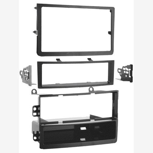 Metra DIN and Double-DIN Radio Kit for Nissan 350Z | 99-7602