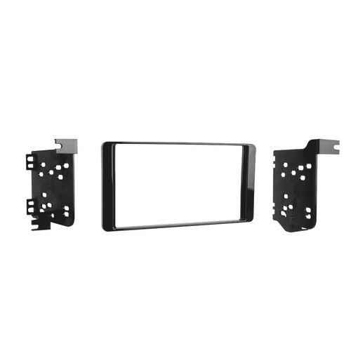 Metra Double DIN Fitting Kit for Mitsubishi Outlander | 95-7015CHG